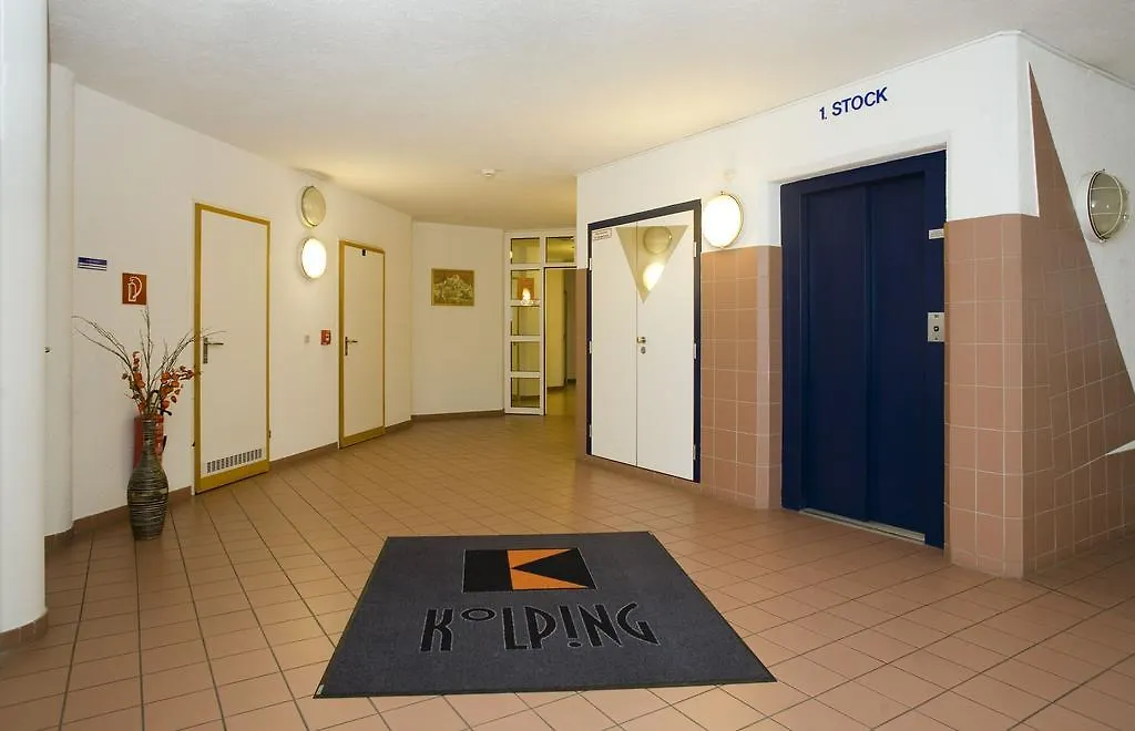 Kolpinghaus Innsbruck 0*,
